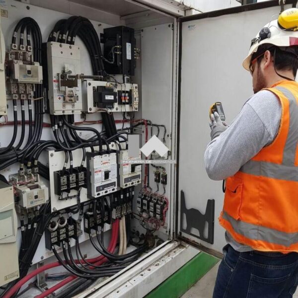 Mant. e Instalación de Redes Eléctricas - Imagen 4